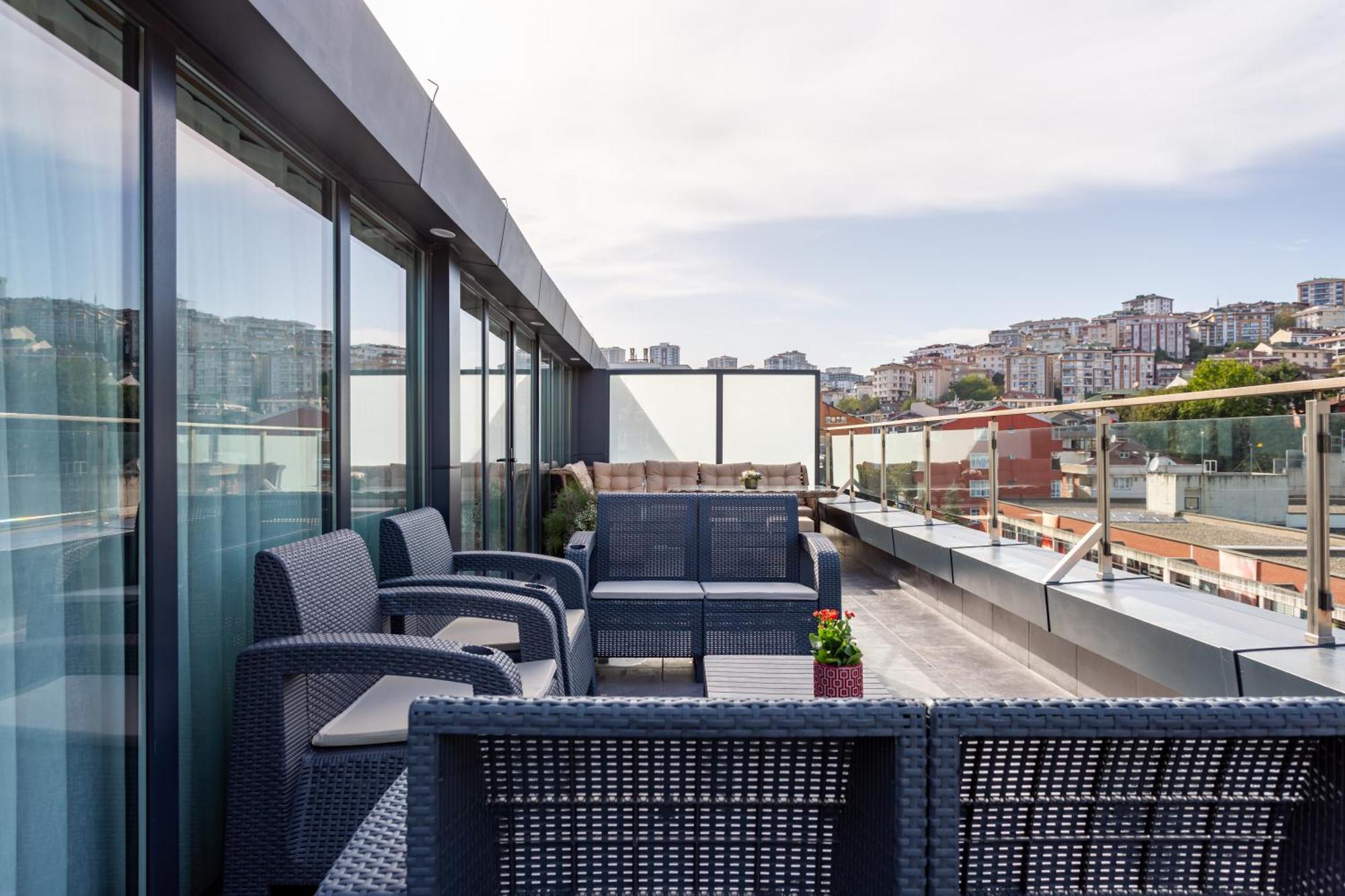 Atm Suit Otel Istanbul Exterior photo